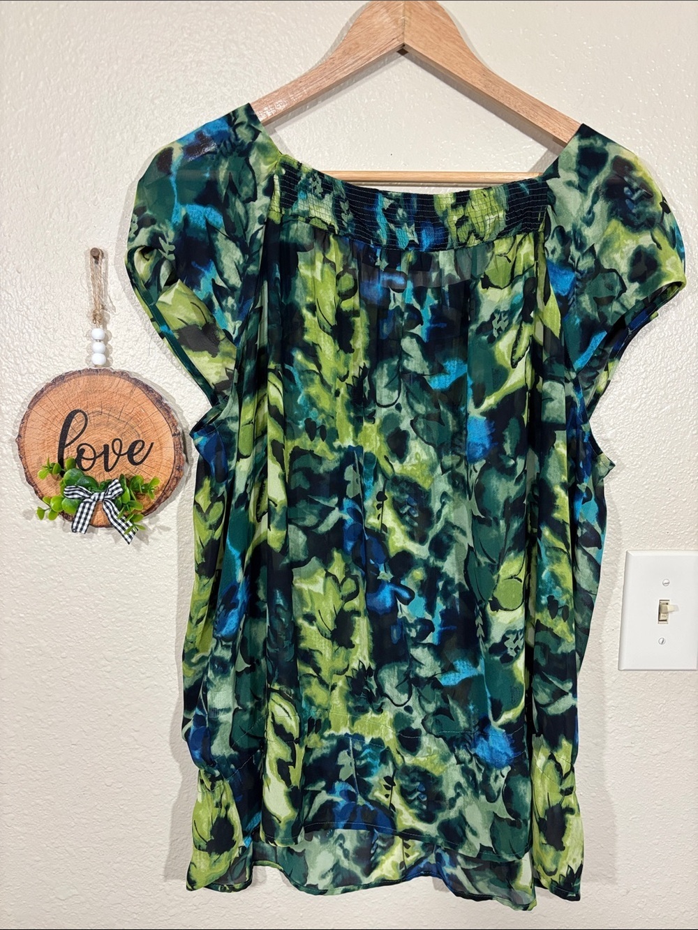 a.n.a Blue Green Floral Print Sheer Blouse Size XL - Picture 6 of 6
